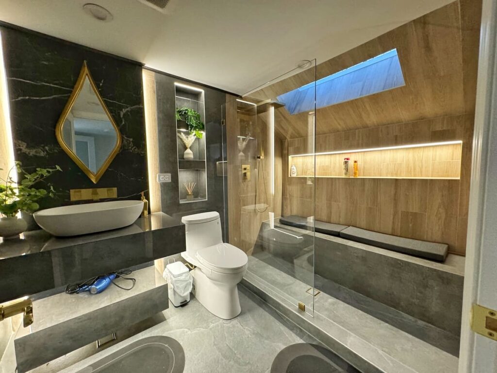Bathroom remodeling service