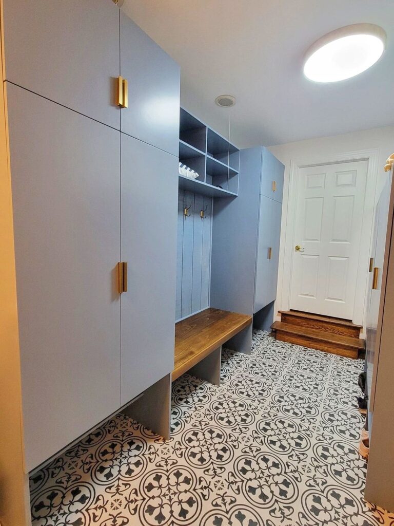 custom made mudrooms